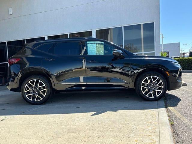 2025 Chevrolet Blazer — side profile view